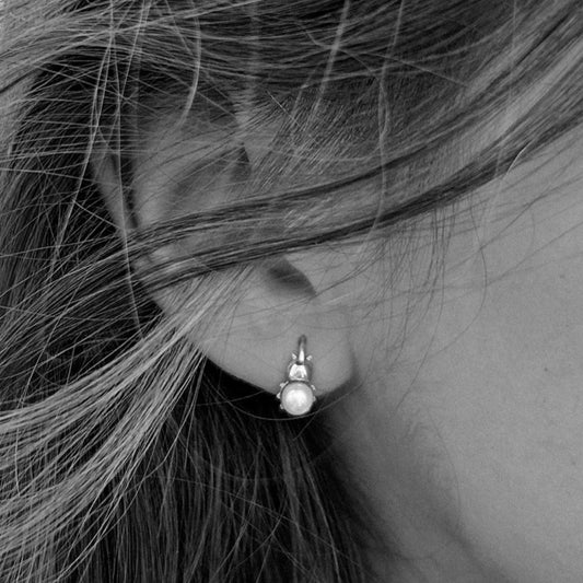 BERUŠKA - PERLA - MOONFIRST - 14kt bílé zlato / skladem